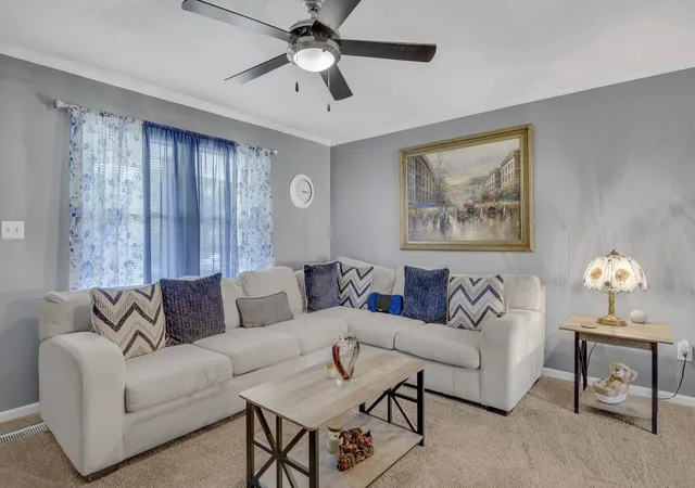 Photo 4 of Single family home for sale at 215 Camellia Cir, Gaffney, SC 29341 | MLS# SPN339262 | Listing updated on 2026-07-11