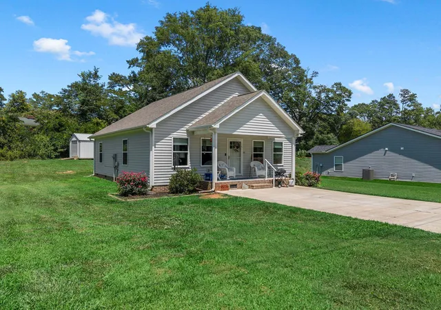 Homes for sale in Pacolet, SC | 141 Fuller St, Pacolet, SC 29372 | MLS# SPN339269