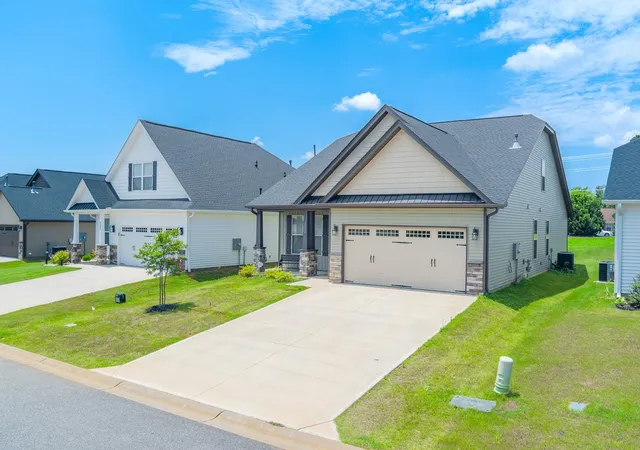 Photo 3 of Single family home for sale at 2622 Karkinnen Way, Moore, SC 29369 | MLS# SPN339295 | Listing updated on 2026-09-02