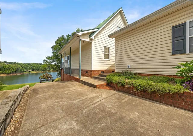 Photo 3 of Single family home for sale at 51 Fox Rd, Lyman, SC 29365 | MLS# SPN339299 | Listing updated on 2026-07-18