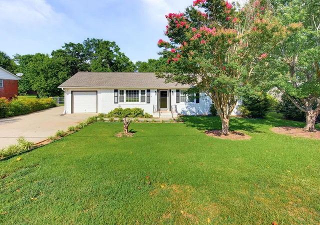 Photo 1 of Single family home for sale at 107 Luther Pl, Spartanburg, SC 29301 | MLS# SPN339319 | Listing updated on 2026-07-12