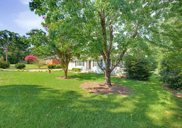 Photo 2 of Single family home for sale at 107 Luther Pl, Spartanburg, SC 29301 | MLS# SPN339319 | Listing updated on 2026-07-12