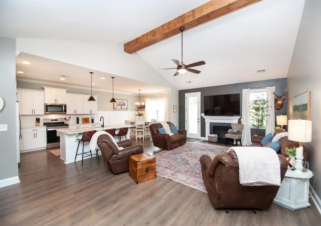 Photo 4 of Single family home for sale at 831 Orchard Valley Ln, Boiling Springs, SC 29316 | MLS# SPN339413 | Listing updated on 2026-08-13