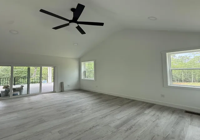 3rd image of 210 Stanley Dr, Greenville, SC 29611 | MLS# SPN339416