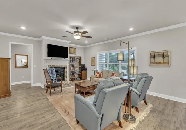 Homes for sale in Fountain Inn, SC | 408 Wood Mist Ln, Fountain Inn, SC 29644 | MLS# SPN339435