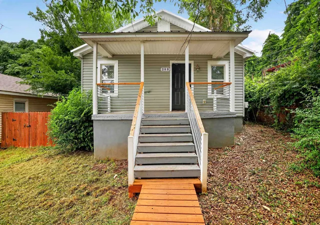 Photo 1 of Single family home for sale at 208 Spartanburg St, Greenville, SC 29607 | MLS# SPN339438 | Listing updated on 2026-09-07