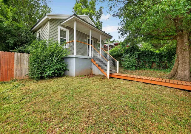 Photo 3 of Single family home for sale at 208 Spartanburg St, Greenville, SC 29607 | MLS# SPN339438 | Listing updated on 2026-09-07