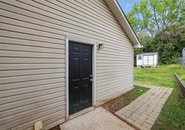 Homes for sale in Spartanburg, SC | 1828 Tamara Wy, Spartanburg, SC 29301 | MLS# SPN339441