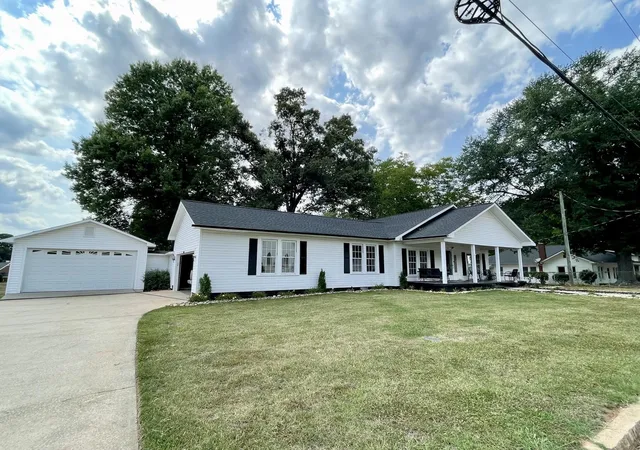 Photo 1 of Single family home for sale at 416 S Kentucky Ave, Chesnee, SC 29323 | MLS# SPN339453 | Listing updated on 2026-09-03