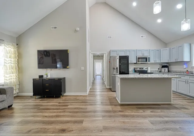 Photo 3 of Single family home for sale at 175 Aden St, Spartanburg, SC 29303 | MLS# SPN339455 | Listing updated on 2026-10-06