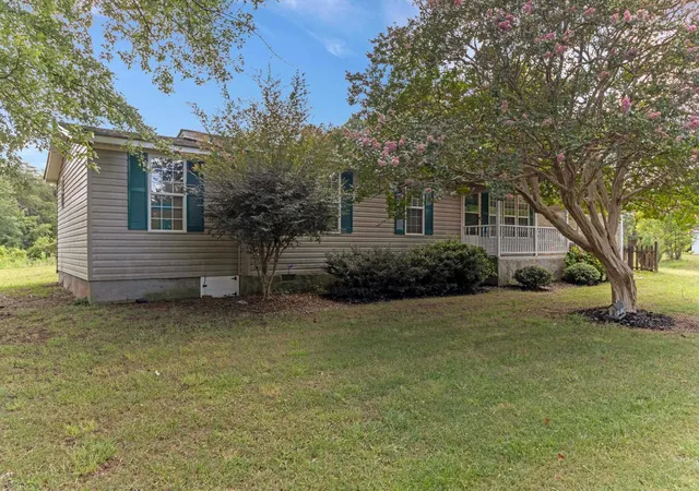 Photo 2 of Sale Pending at 682 Island Frd Rd, Inman, SC 29349 | MLS# SPN339459 | Listing updated on 2026-09-23