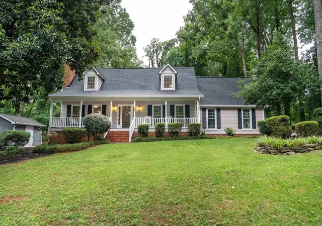Photo 1 of Single family home for sale at 904 Sussex Ct, Spartanburg, SC 29301 | MLS# SPN339528 | Listing updated on 2026-08-27