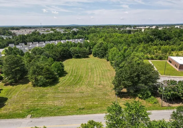 22nd image of 457 B Pennsylvania Ave, Greer, SC 29650 | MLS# SPN339556