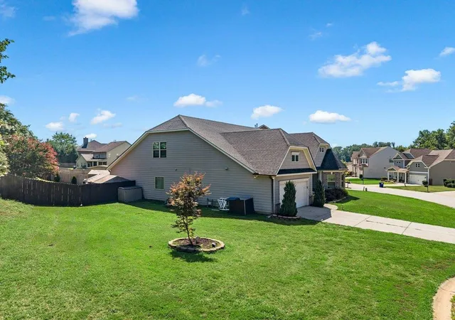 Photo 2 of Single family home for sale at 290 Noble Crk Rd, Woodruff, SC 29388 | MLS# SPN339615 | Listing updated on 2026-09-27