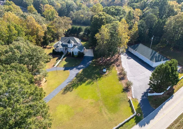 Photo 1 of Single family home for sale at 901 Bennetts Brg Rd, Greer, SC 29651 | MLS# SPN339636 | Listing updated on 2026-10-21