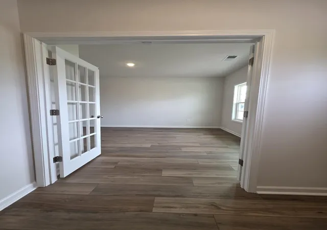 Photo 3 of Single family home for sale at 443 Dodger Ave, Chesnee, SC 29323 | MLS# SPN339690 | Listing updated on 2026-09-27