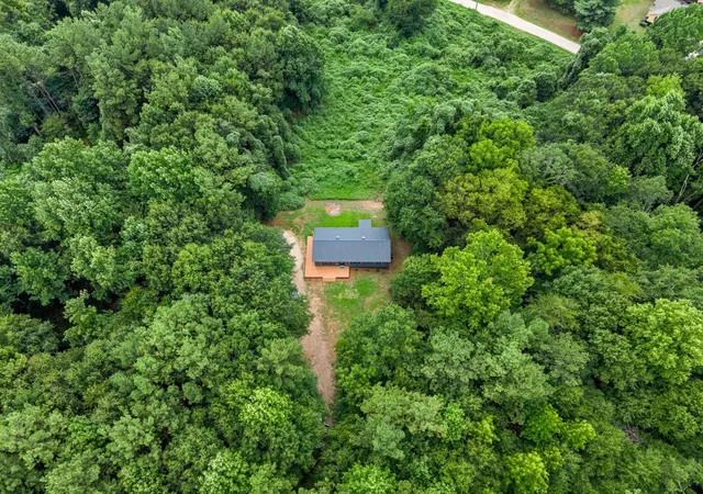 Photo 2 of Single family home for sale at 1 Woodstock Rd, Duncan, SC 29334 | MLS# SPN339698 | Listing updated on 2026-08-19