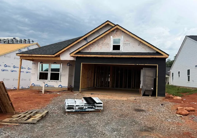 Photo 1 of Single family home for sale at 1724 Spruce Knoll St, Spartanburg, SC 29303 | MLS# SPN339707 | Listing updated on 2026-09-05
