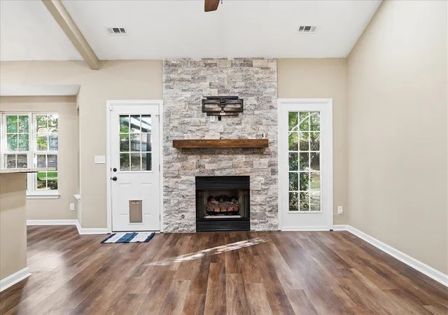 Photo 3 of Single family home for sale at 529 Fox Hurst Ct, Moore, SC 29369 | MLS# SPN339773 | Listing updated on 2026-09-17