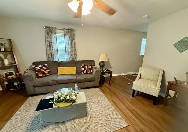 Photo 3 of Single family home for sale at 359 Woodview Ave, Spartanburg, SC 29306 | MLS# SPN339800 | Listing updated on 2026-07-25