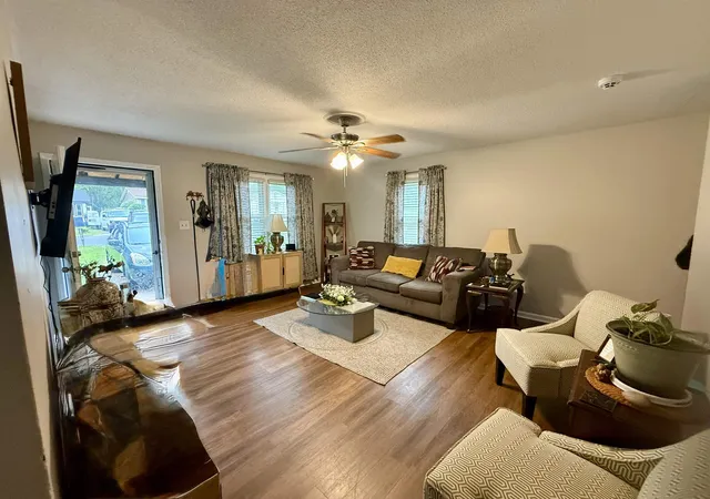 Photo 4 of Single family home for sale at 359 Woodview Ave, Spartanburg, SC 29306 | MLS# SPN339800 | Listing updated on 2026-07-25