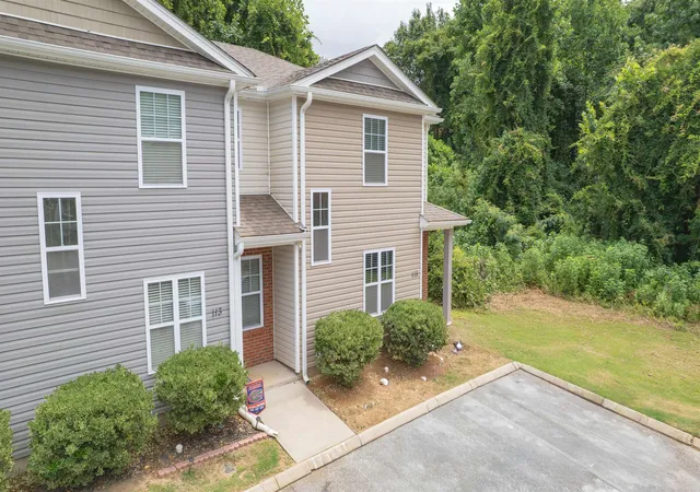 Photo 3 of Townhouse for sale at 115 Huntress Dr, Greer, SC 29651 | MLS# SPN339842 | Listing updated on 2026-09-19