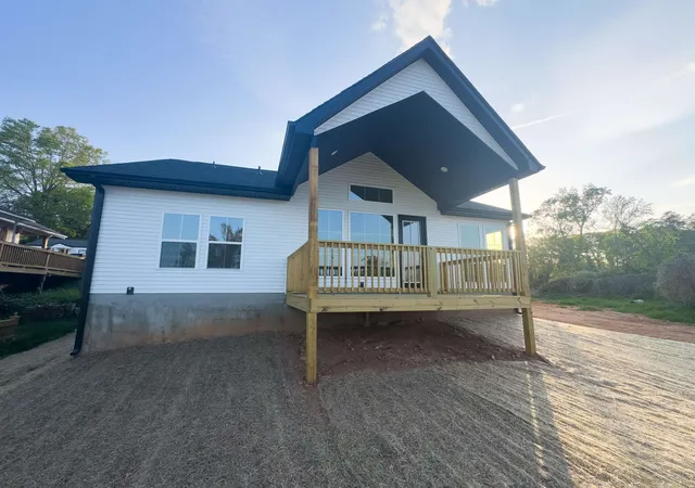 Photo 43 of Single family home for sale at 193 W Wood St, Spartanburg, SC 29303 | MLS# SPN339861 | Listing updated on 2026-10-08
