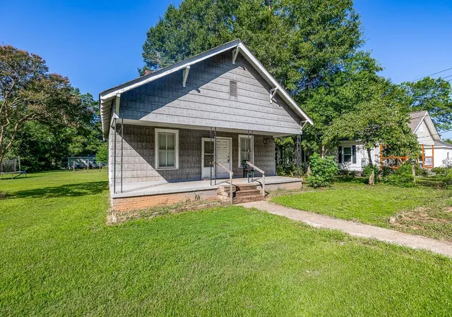 Photo 1 of Sale Pending at 310 Hawkins St, Wellford, SC 29385 | MLS# SPN339927 | Listing updated on 2026-09-19