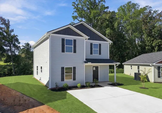 Photo 3 of Single family home for sale at 427 Beckfield Ln, Inman, SC 29349 | MLS# SPN339957 | Listing updated on 2026-10-21