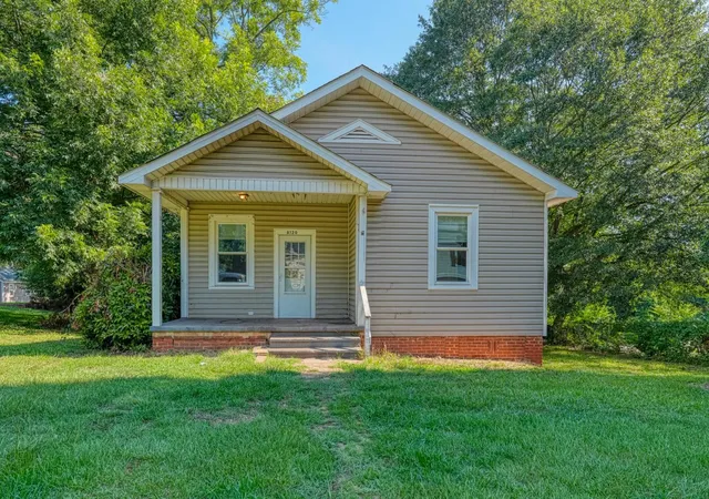 1st image of 8120 2Nd St, Boiling Springs, SC 29316 | MLS# SPN339968