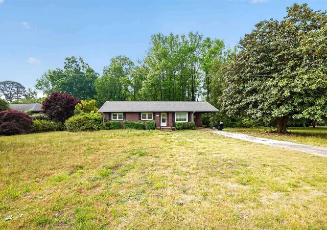 Photo 1 of Sale Pending at 1008 Fairfield Dr, Anderson, SC 29621 | MLS# SPN339975 | Listing updated on 2026-10-10