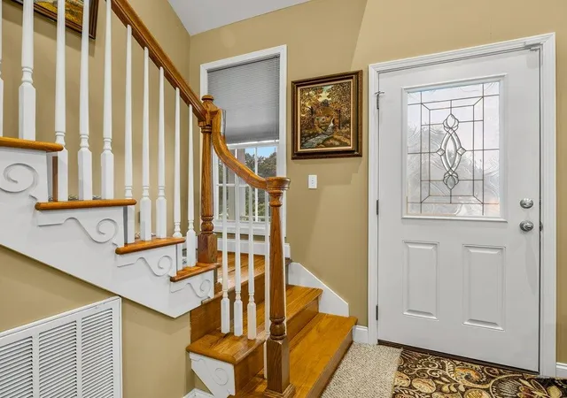 Photo 3 of Single family home for sale at 404 Shallowford Dr, Boiling Springs, SC 29316 | MLS# SPN340126 | Listing updated on 2026-10-14