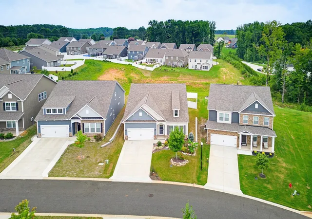 Photo 2 of Sale Pending at 417 Jack Hunter Pl, Woodruff, SC 29388 | MLS# SPN340165 | Listing updated on 2026-10-03