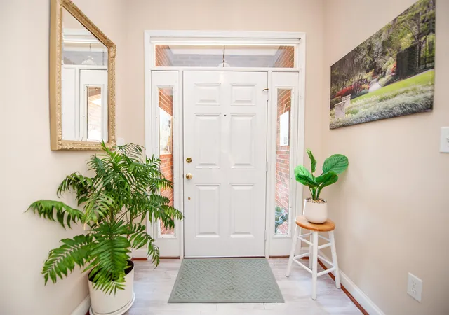 Photo 3 of Sale Pending at 815 White Magnolia Dr, Inman, SC 29349 | MLS# SPN340211 | Listing updated on 2026-09-23
