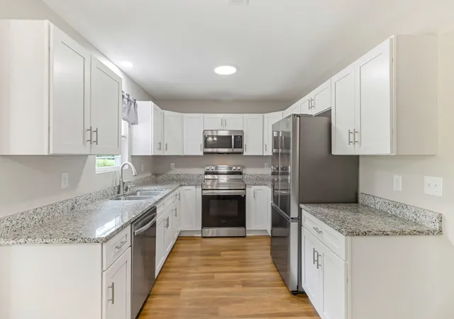 Photo 3 of Multi family home for sale at 141 Sandifer Rd, Spartanburg, SC 29303 | MLS# SPN340221 | Listing updated on 2026-09-10
