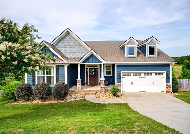 Photo 2 of Sale Pending at 977 Garnet Cir, Chesnee, SC 29323 | MLS# SPN340314 | Listing updated on 2026-08-21
