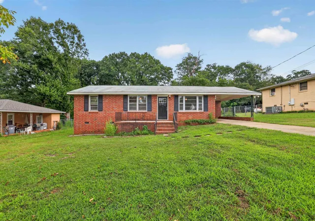 Photo 4 of Single family home for sale at 26 State Rd, Greenville, SC 29611 | MLS# SPN340337 | Listing updated on 2026-09-25