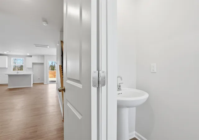 Photo 3 of Townhouse for sale at 122 Bluehaven Dr, Spartanburg, SC 29303 | MLS# SPN340346 | Listing updated on 2026-09-23