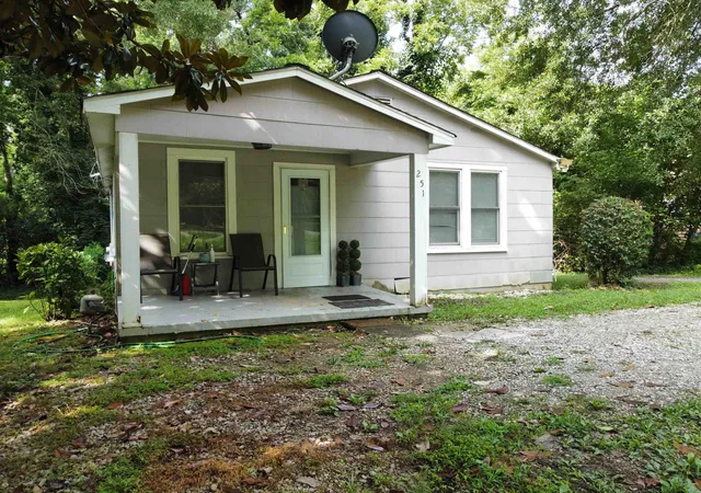 Photo 1 of Single family home for sale at 251 Old Petrie Rd, Spartanburg, SC 29302 | MLS# SPN340367 | Listing updated on 2026-09-23