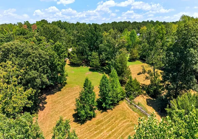 Photo 3 of Single family home for sale at 206 Susans Rd, Gaffney, SC | MLS# SPN340399 | Listing updated on 2026-09-27