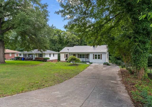 Photo 2 of Single family home for sale at 107 Coldbrook Dr, Spartanburg, SC 29306 | MLS# SPN340549 | Listing updated on 2026-10-08