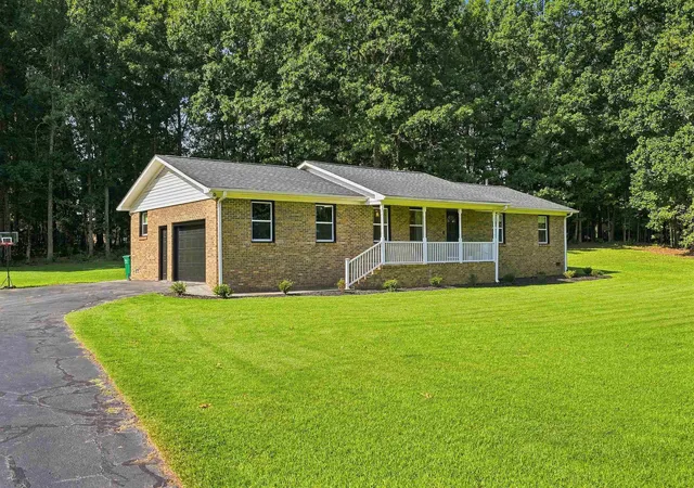 Photo 2 of Single family home for sale at 107 Lindley Ct, Moore, SC 29369 | MLS# SPN340560 | Listing updated on 2026-10-09