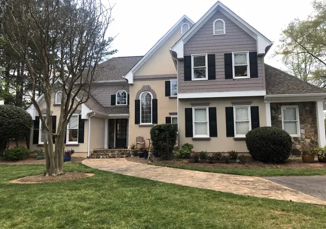 Photo 1 of Single family home for sale at 10 Torrey Pine Ct, Spartanburg, SC 29306 | MLS# SPN340642 | Listing updated on 2026-08-16
