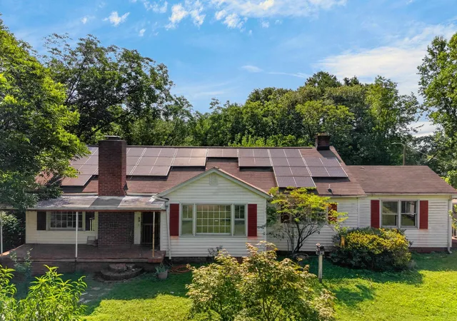Photo 1 of Single family home for sale at 38 Bridges St, Inman, SC 29349 | MLS# SPN340724 | Listing updated on 2026-09-13