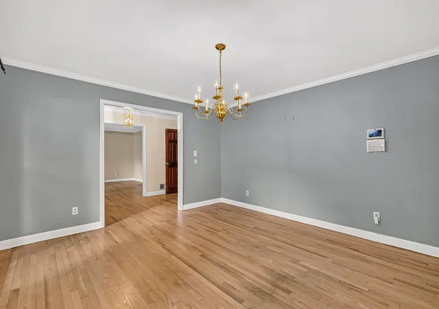 Photo 3 of Single family home for sale at 204 Fernbrook Cir, Spartanburg, SC 29307 | MLS# SPN340773 | Listing updated on 2026-09-13