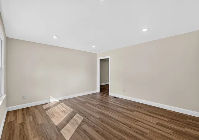 Photo 3 of Single family home for sale at 122 Pacolet Hwy, Gaffney, SC 29340 | MLS# SPN340790 | Listing updated on 2026-09-26
