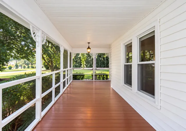 Photo 3 of Single family home for sale at 675 Old Ml Rd, Campobello, SC 29322 | MLS# SPN340800 | Listing updated on 2026-10-07