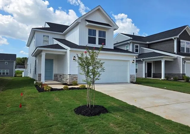 Photo 3 of Sale Pending at 1142 Ogeechee Ct, Spartanburg, SC 29303 | MLS# SPN340801 | Listing updated on 2026-09-25