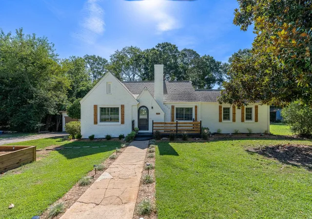 Photo 1 of Single family home for sale at 909 W Georgia Rd, Woodruff, SC 29388 | MLS# SPN340847 | Listing updated on 2026-08-23