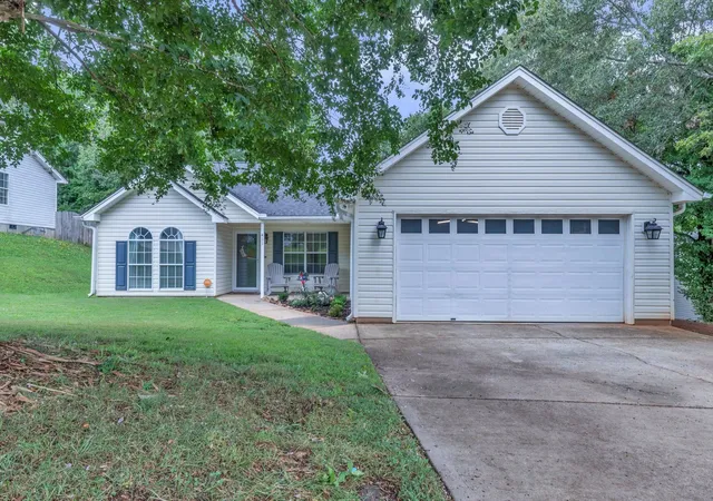 Photo 1 of Single family home for sale at 411 Hill Ln, Mauldin, SC 29662 | MLS# SPN340887 | Listing updated on 2026-10-01